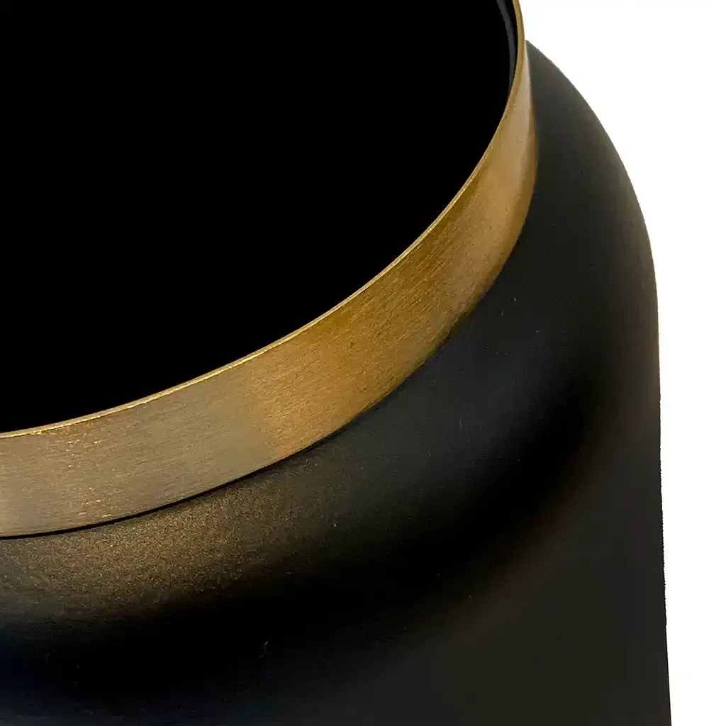 Buy Vase i metal m guld kant, 26cm