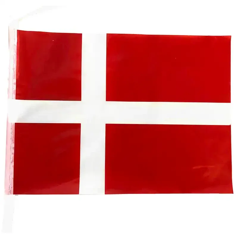Køb Flagranke i plast på 4 meter med 10 dannebrogsflag i A5