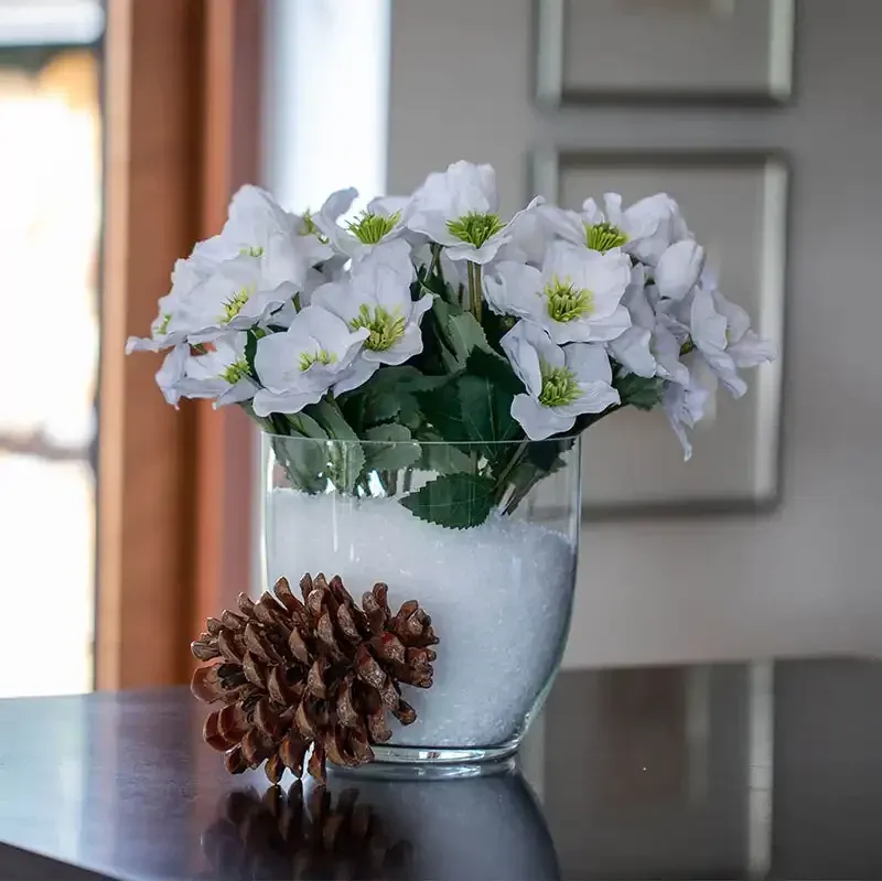 Køb Magisk sne, pulver blandes m vand bliver til tør sne hos Brondsholm.dk