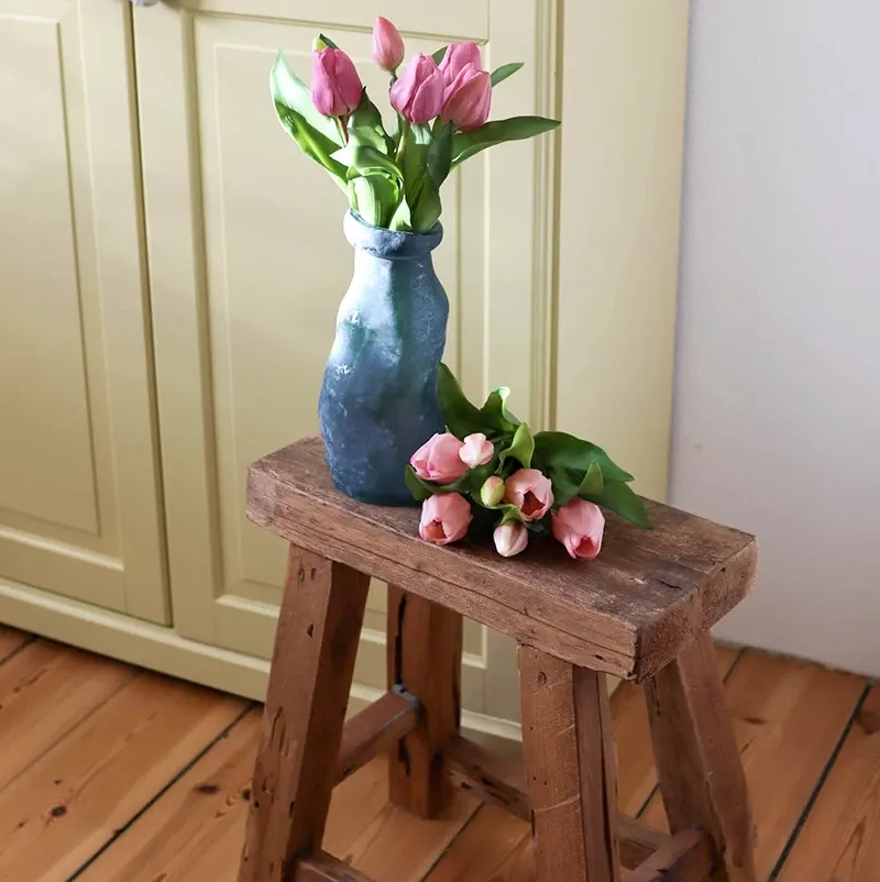 Køb Vase - simplicity - H25cm, Frostet blå hos Brondsholm.dk