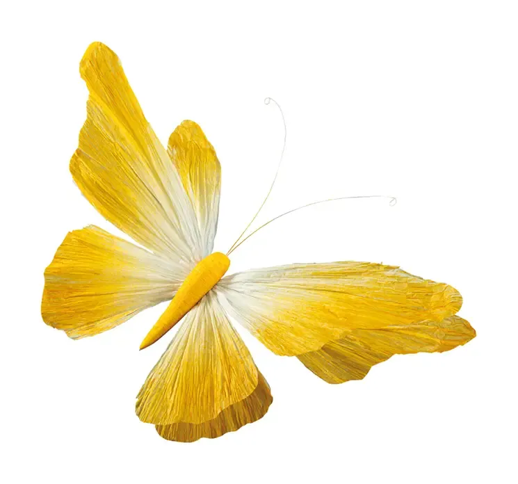 Kunstig sommerfugl i orange af papir