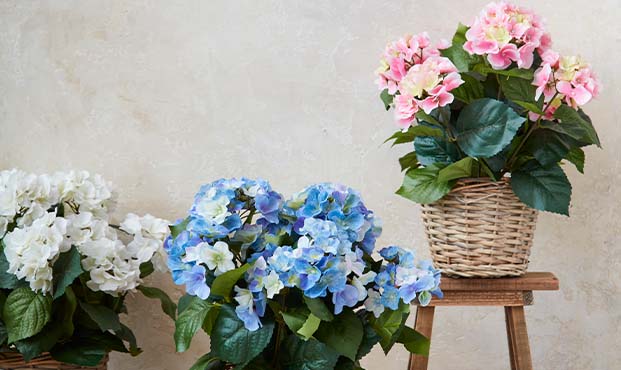 Brøndsholm - kunstige blomster i potte