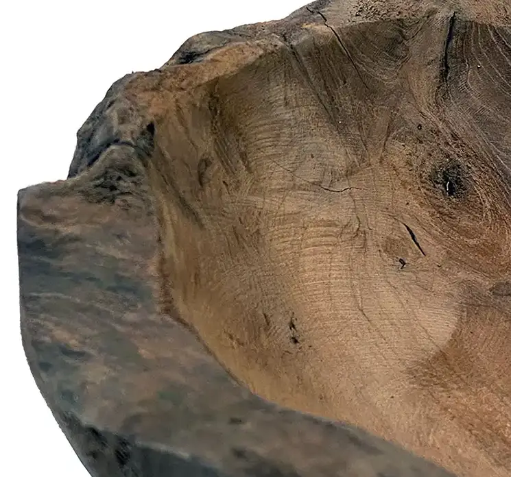 Skål af teaktræ i natur farvet closeup