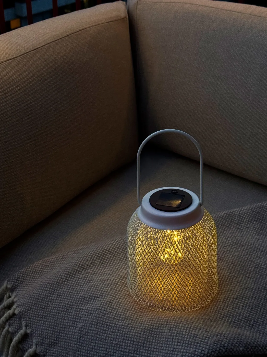 Solcelle lanterne, hvid - Brondsholm