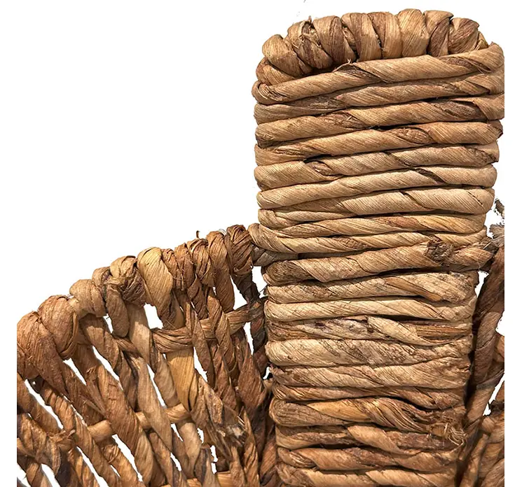 Bakke i flet af bananblad 59cm closeup