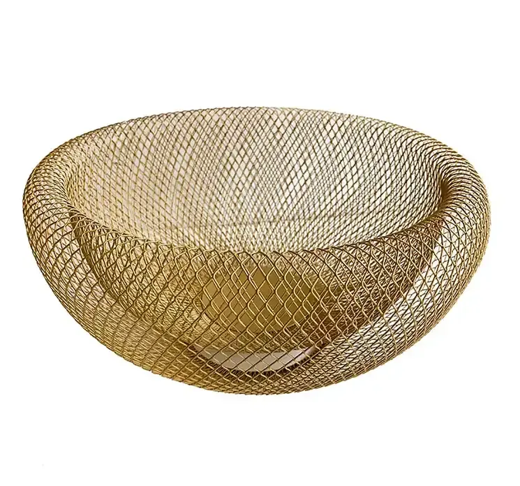 Skål i guld af metal til dekoration
