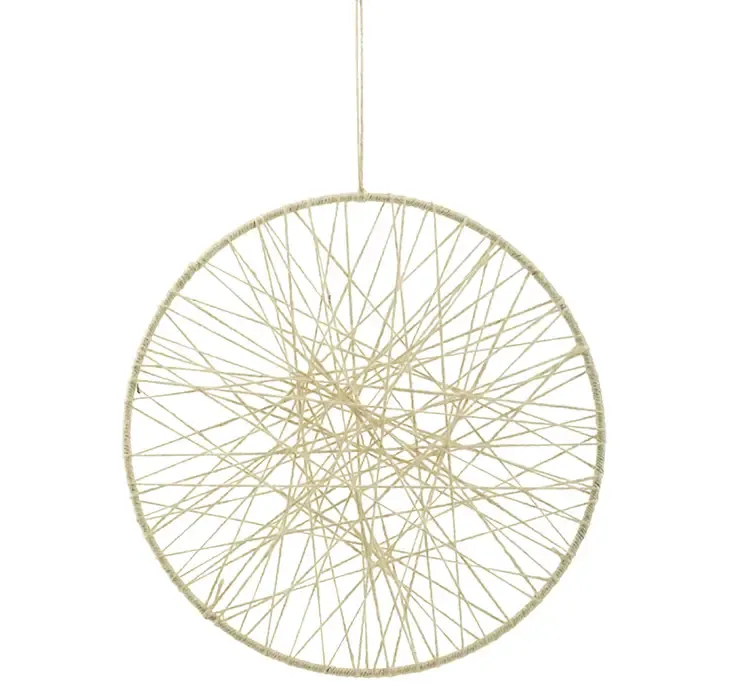 Dekorationsringe af jute i naturfarvet med ophæng