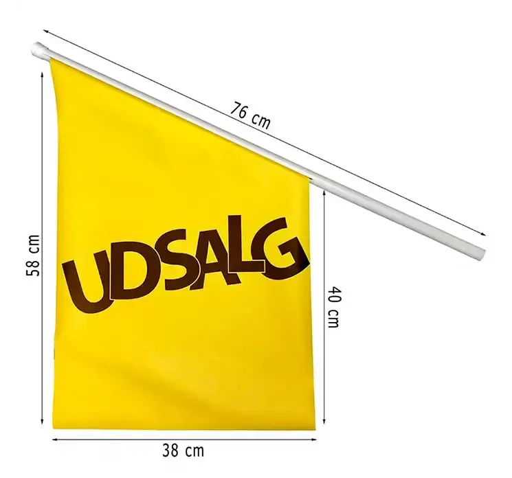 Facade flag og stang med teksten udsalg gul folie