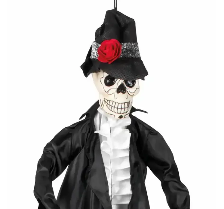 Brudgom skelet med ophæng af plast, god til halloween closeup