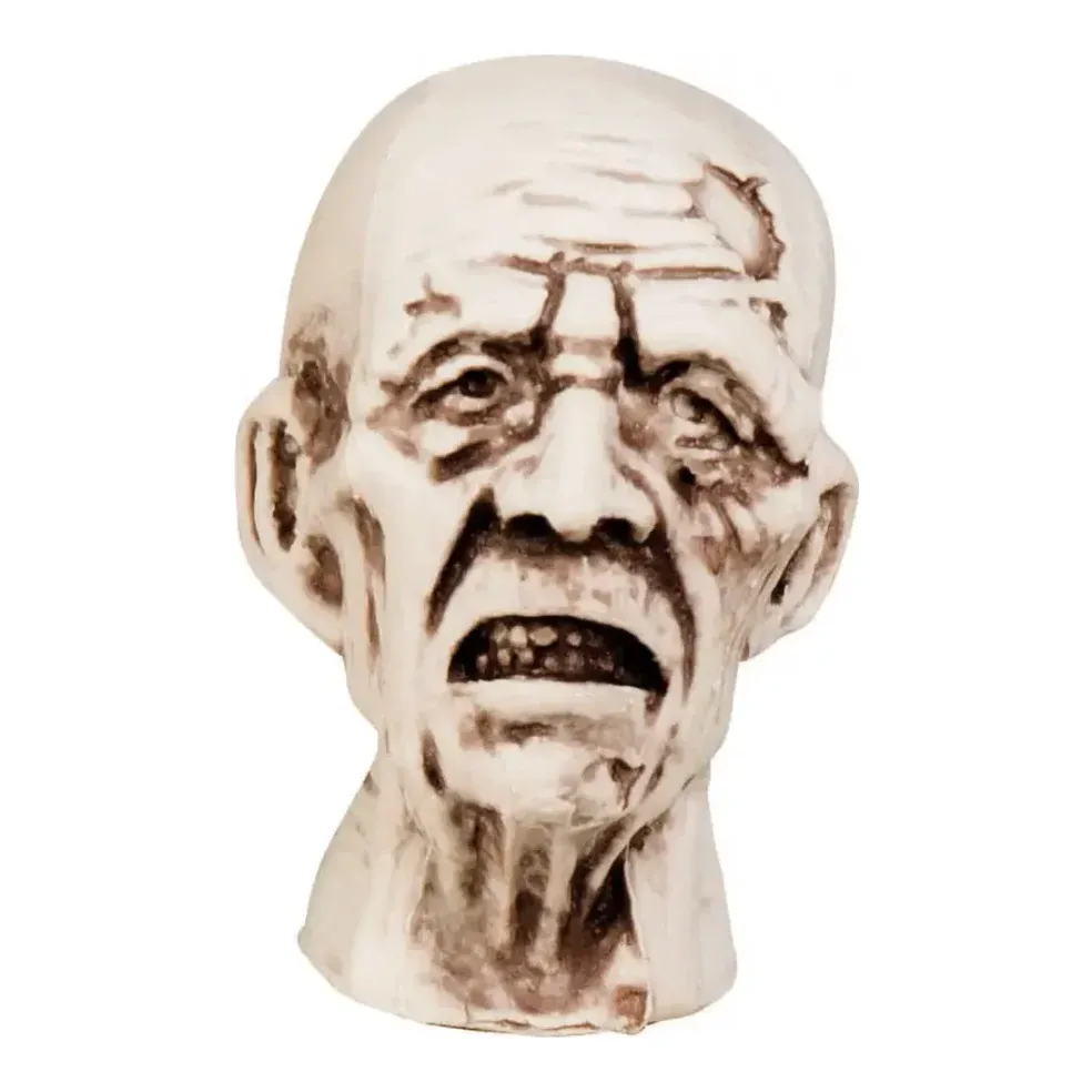 Zombie hoveder af plast Halloween pynt, seks stk i net closeup