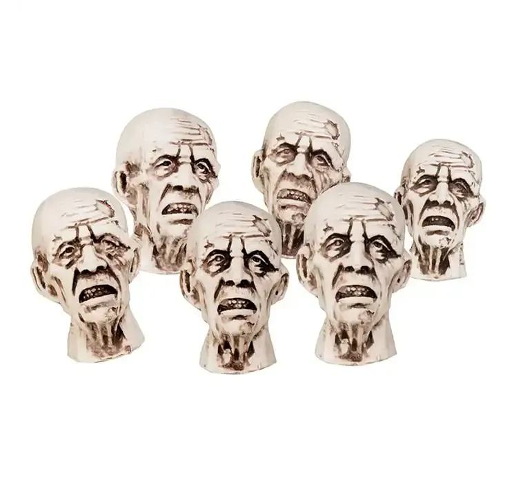 Zoombie hoveder af plast til halloween dekoration