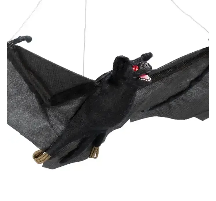 Kunstig flagermus i sort god som halloween pynt closeup