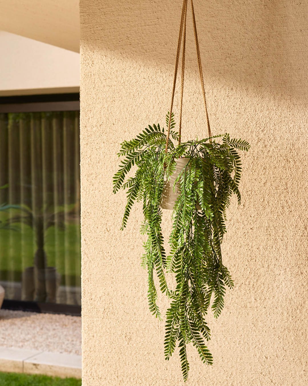 Drømmer du om mere grønt på terrassen? 🌿
En UV-beskyttet hængebregne giver et frodigt look året rundt og er perfekt til din terrasse, altan, ja i det hele taget dit uderum. Smuk og vedligeholdelsesfri.😉

#brøndsholm #kunstigeplanter #hængebregne #uvbeskyttet #terrasseinspiration #uderum #altaninspiration #haveinspiration #boligindretning #grønindretning #vedligeholdelsesfri #sommerstemning
