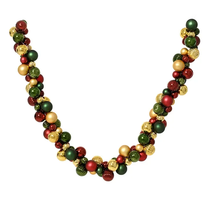 Julekugle guirlande af plast i rød, grøn og guld