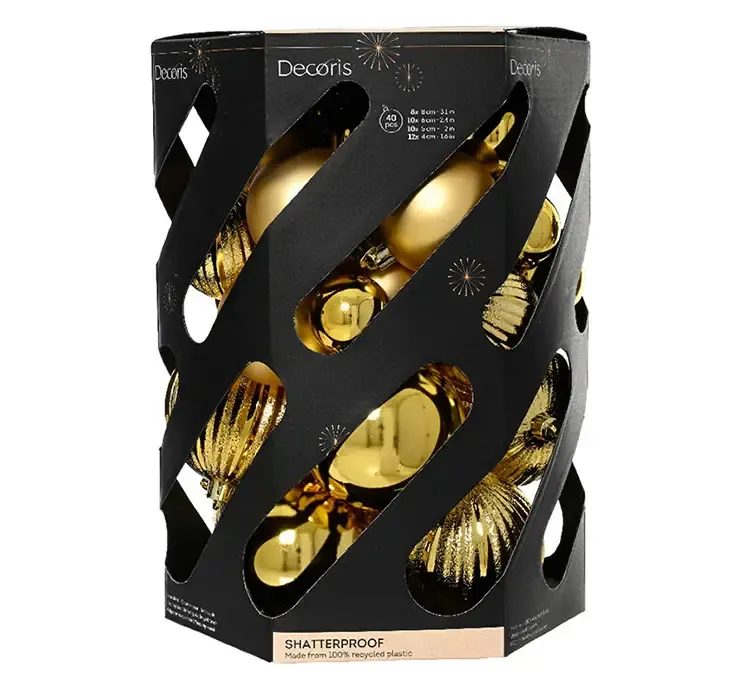 Julekugler af genbrugsplast i guld