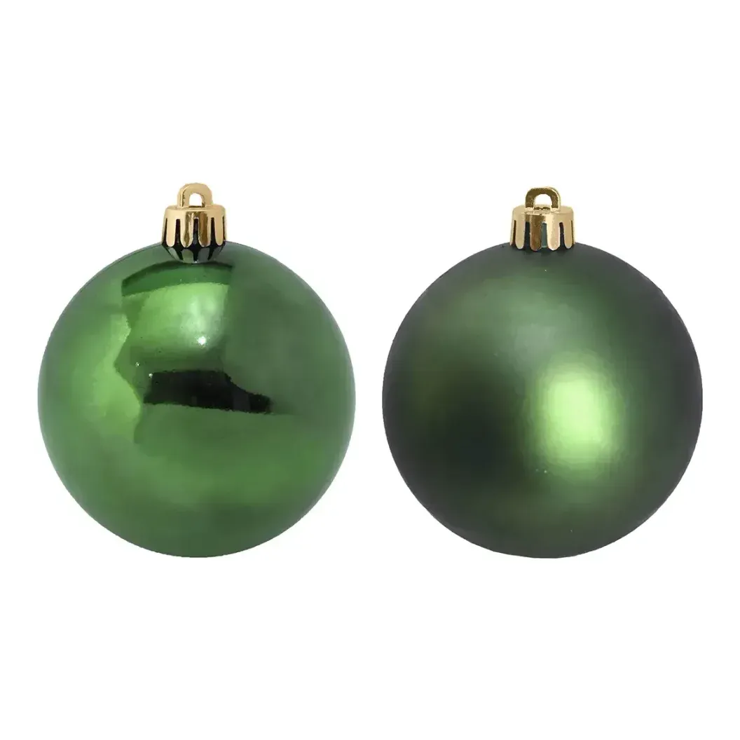 Julekugler af plast i grøn mat og blank 8cm closeup