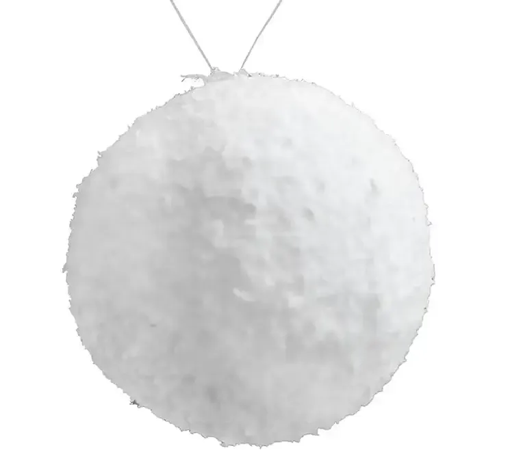 Kunstig snebold af skum closeup