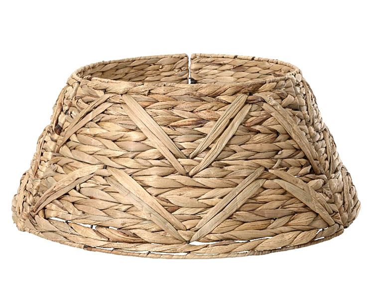 Juletræsfod skjuler lavet af vandhyacint