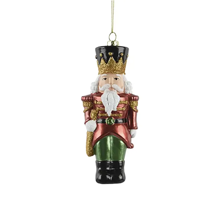 Soldat af plast i rød og hvid til at hænge på juletræet