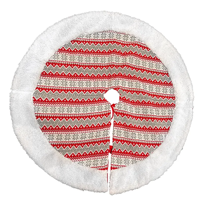 Juletræstæppe af polyester med møsnter i rød, hvid og grå