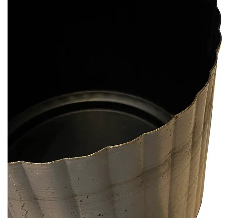Krukke af sort vasket metal Ø18cm closeup