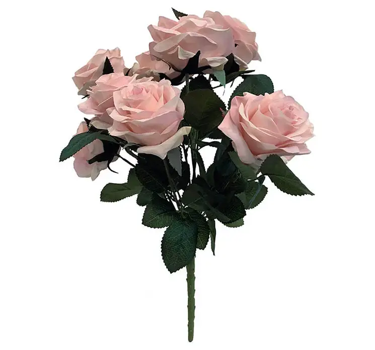 Rosenbuket af kunstige blomster i lyserød