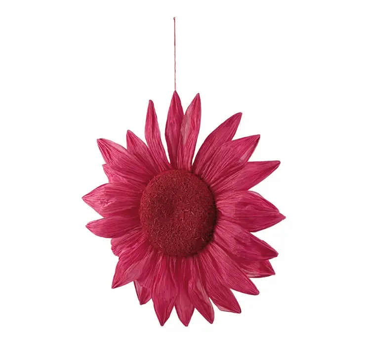 Kunstig blomst af pink papir med ophæng