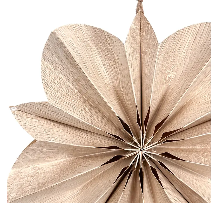 Blomst af papir til ophæng kunstig blomst i beige closeup