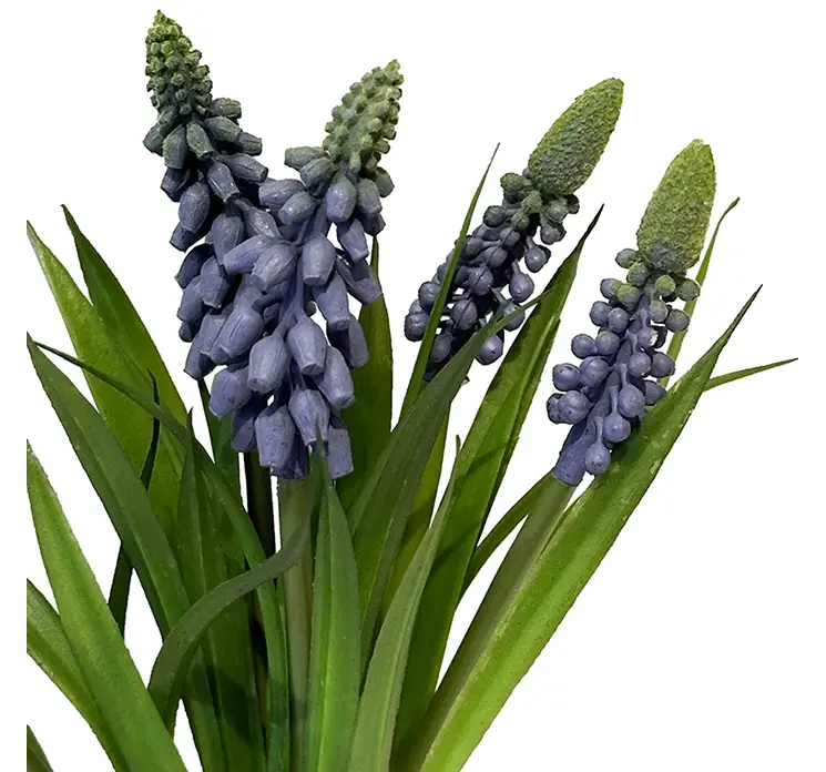 Perlehyacint buket af kunstige blomster i blå af plast closeup