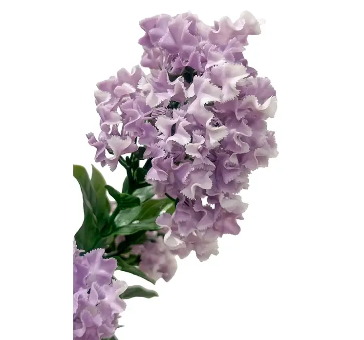 Kunstig syren i lilla af plast i sort potte uv beskyttet closeup