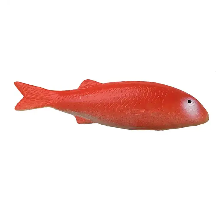 Multe kunstig fisk af plast i rød 21,5cm