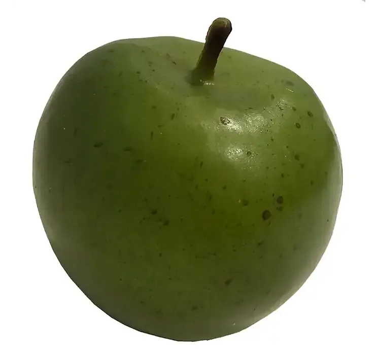 Kunstig æble af plast i grøn