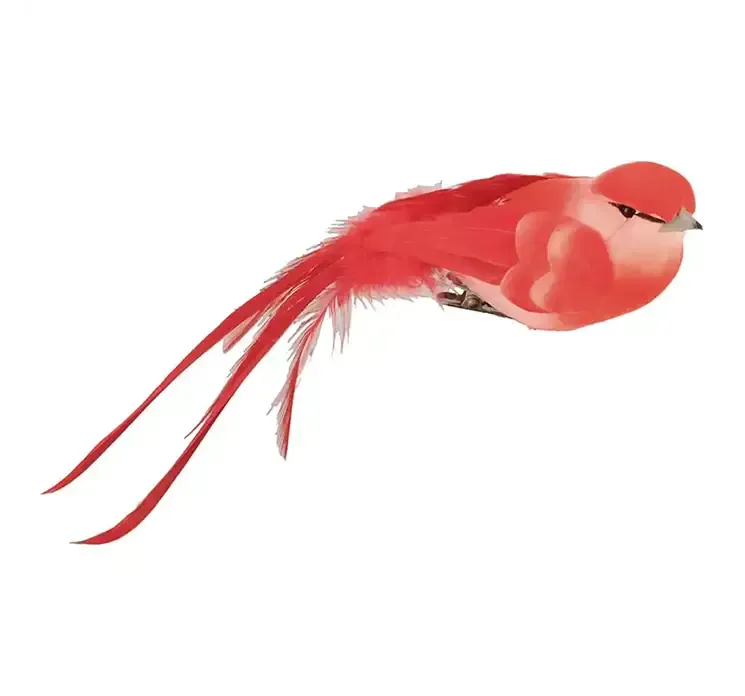 Kunstig fugl på klips i rød til dekoration