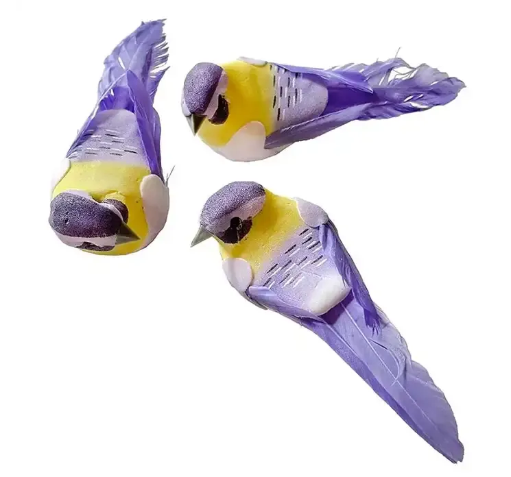 Kunstige fugle på klips i lilla og gul af styrophor og fjer 3 stk.