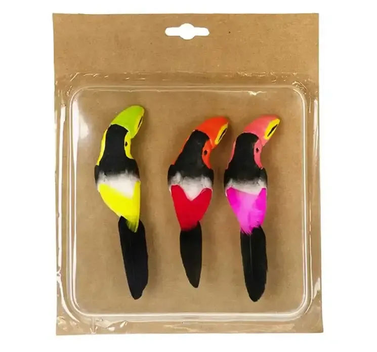 Kunstige tukan fugle på klips af styroform multifarvede vist i pakke