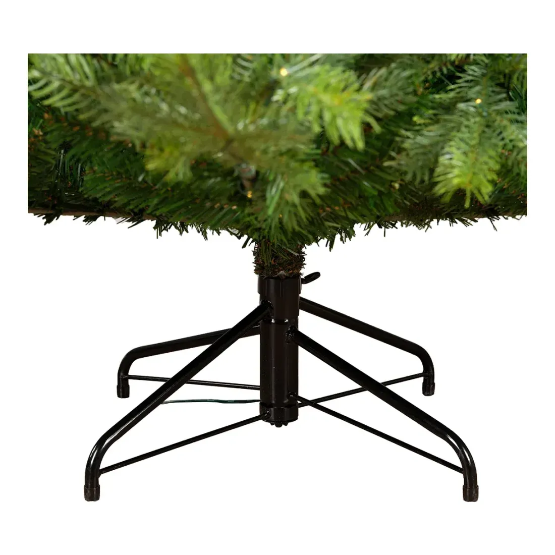 Juletræ model grandis kunstig grantræ af plast i grøn med LED lys 210cm closeup af fod