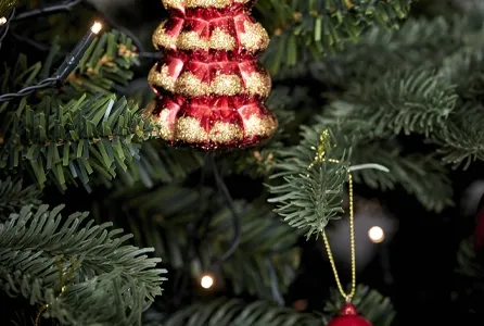 kunstig grandis juletræ closeup