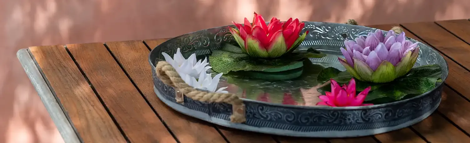 Brøndsholm - kunstige blomsterhoveder