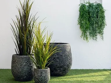 Kunstige planter der er uv beskyttede så de kan bruges udendørs