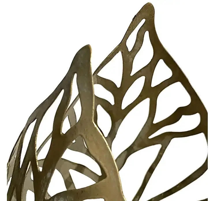 Lysestage med metal blade i guld farvet 21cm closeup