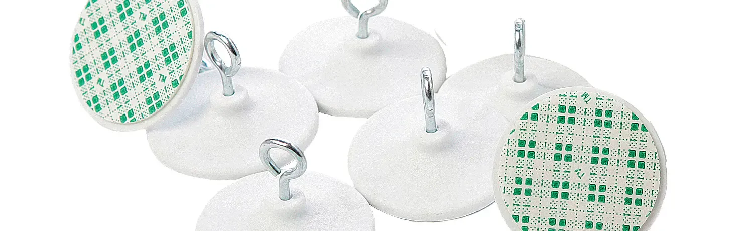 Plast ophæng med metal krog