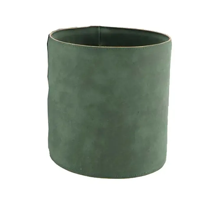 Potteskjuler i læder i grøn
