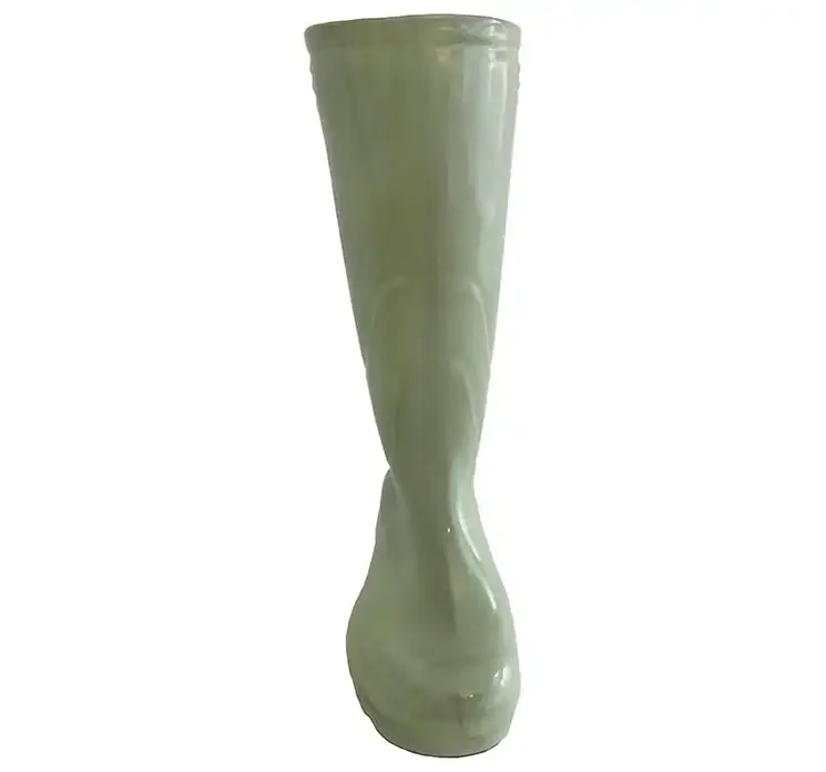 Vase formet som en gummistøvle af porcelæn i grøn 29cm forside